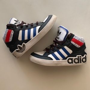 Adidas Sneakers (boys)